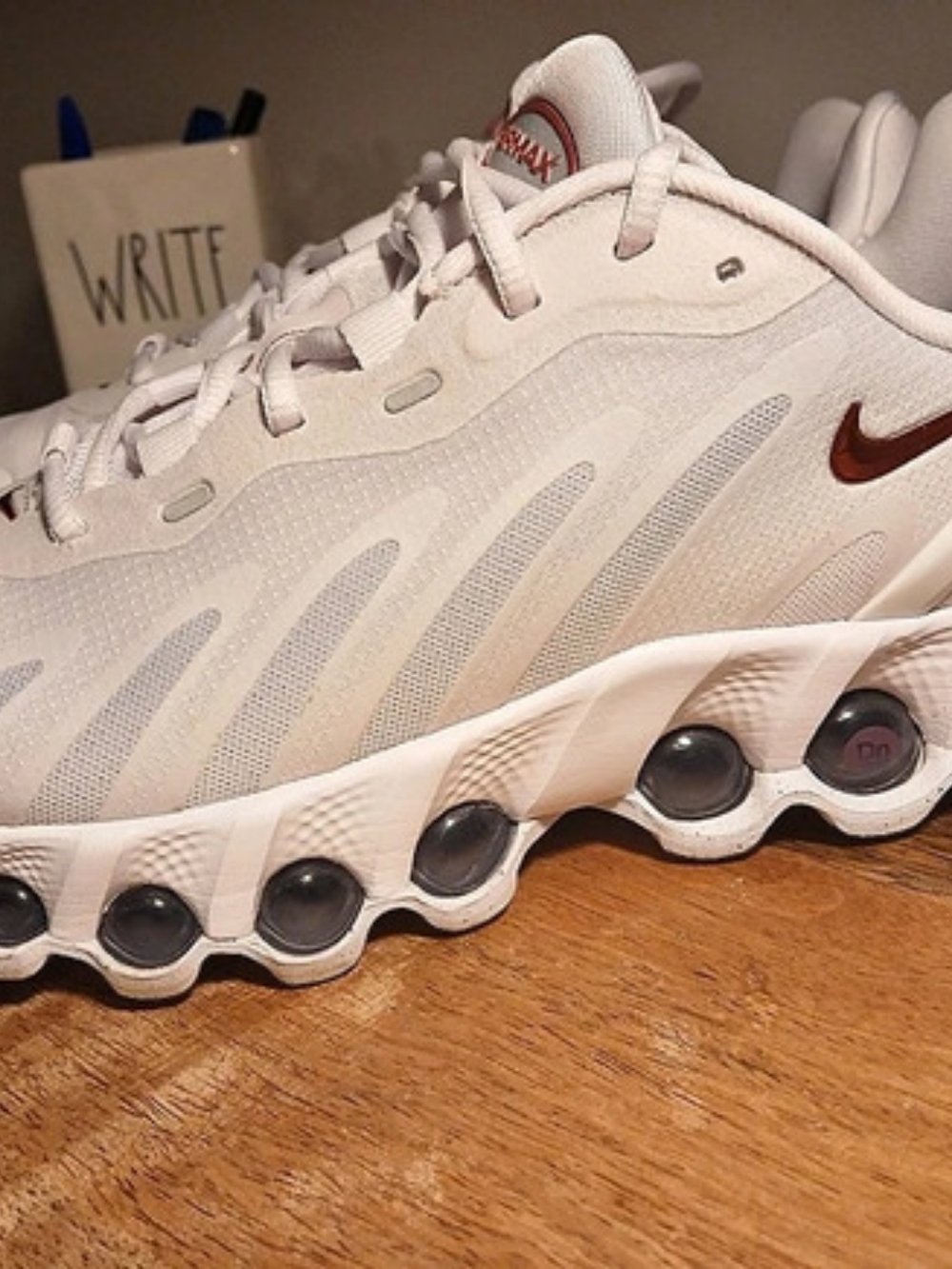 Nike Air Max Dn Women's Sneakers White US 5.5 Like New
